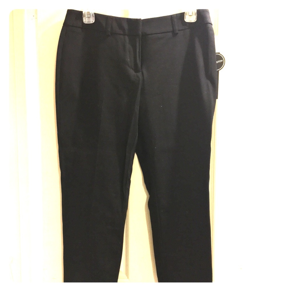 Apt 9 black bi-stretch dress pants size6 short